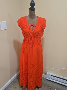 NWT! Steve Madden Orange Eyelet Maxi Dress!